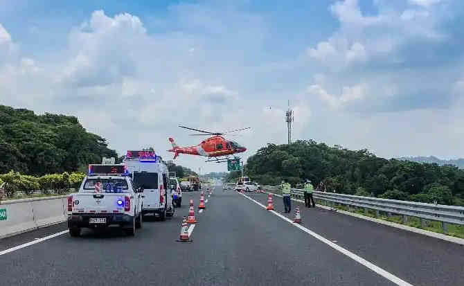 鹰潭高速公路汽车救援案例