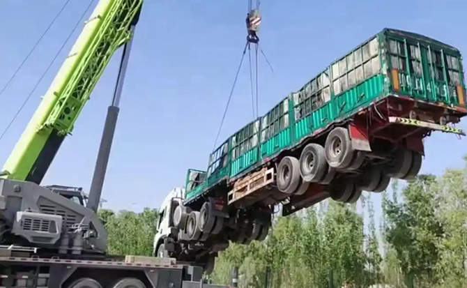 鹰潭道路脱困救援案例